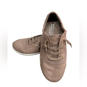 Sketchers BOBS- Slip in Canvas Boat Shoes / Sneakers